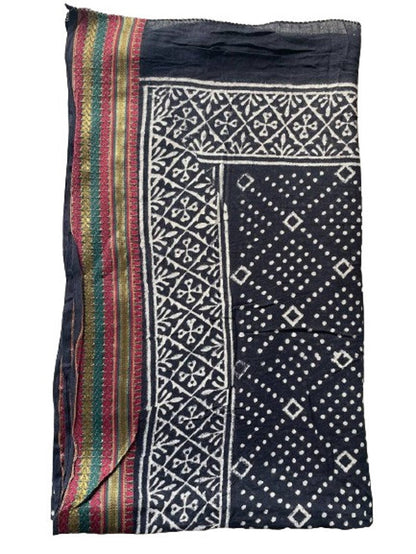 Pareos, Silk Border Cotton Sarong Wrap, Plus Size Sarong, 44x72 Inches Wide and Large Batik Sarong